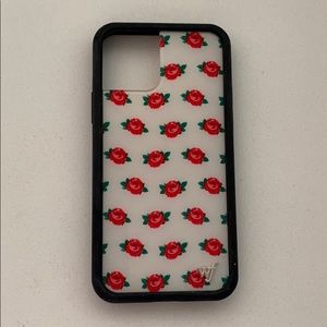 iphone 11 pro roses case